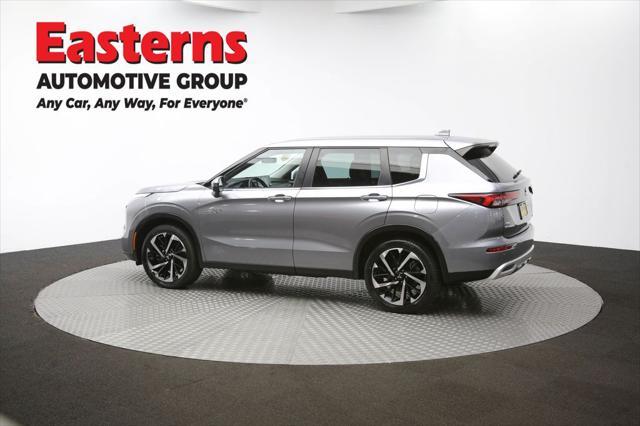 Photo of 2023 Mercury Gray Metallic Mitsubishi Outlander PHEV