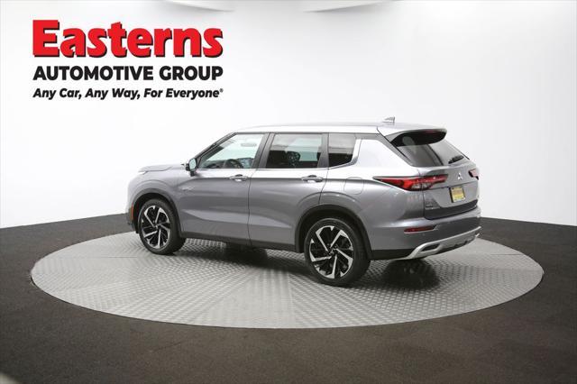Photo of 2023 Mercury Gray Metallic Mitsubishi Outlander PHEV