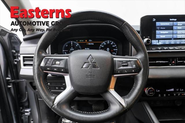 Photo of 2023 Mercury Gray Metallic Mitsubishi Outlander PHEV