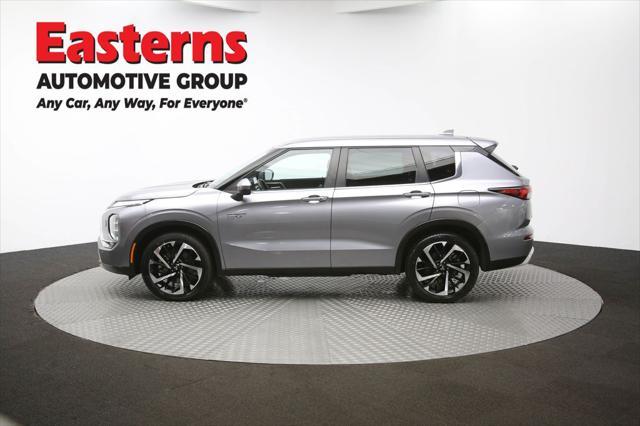 Photo of 2023 Mercury Gray Metallic Mitsubishi Outlander PHEV