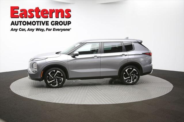 Photo of 2023 Mercury Gray Metallic Mitsubishi Outlander PHEV