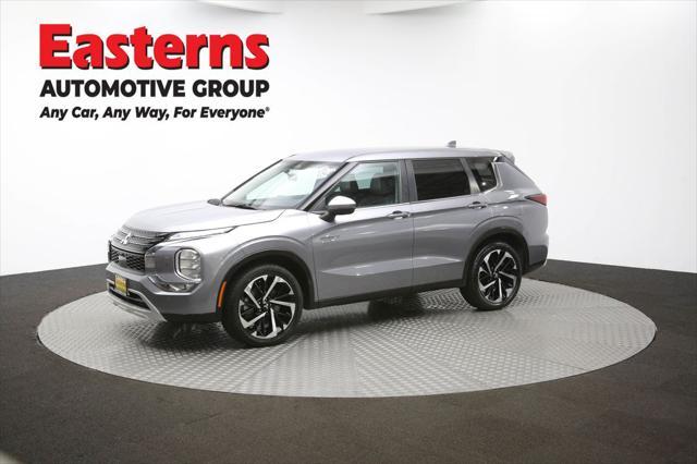 Photo of 2023 Mercury Gray Metallic Mitsubishi Outlander PHEV