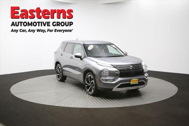 Photo of 2023 Mercury Gray Metallic Mitsubishi Outlander PHEV