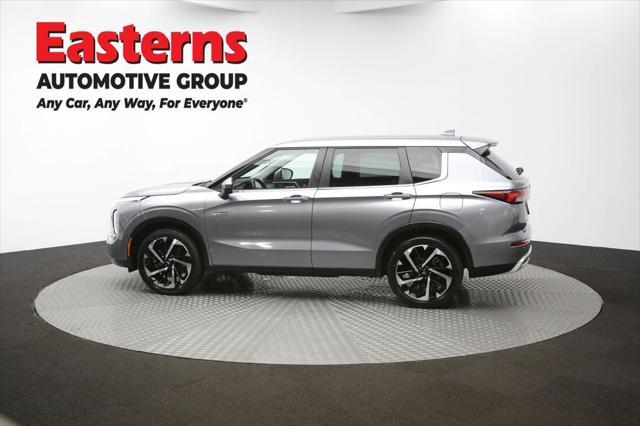 Photo of 2023 Mercury Gray Metallic Mitsubishi Outlander PHEV