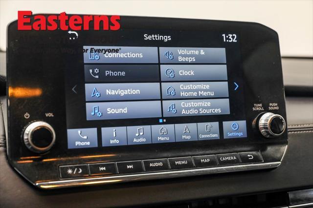 Photo of 2023 Mercury Gray Metallic Mitsubishi Outlander PHEV