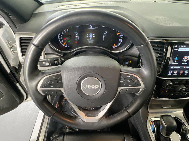 Photo of 2022 Bright White Clearcoat Jeep Grand Cherokee