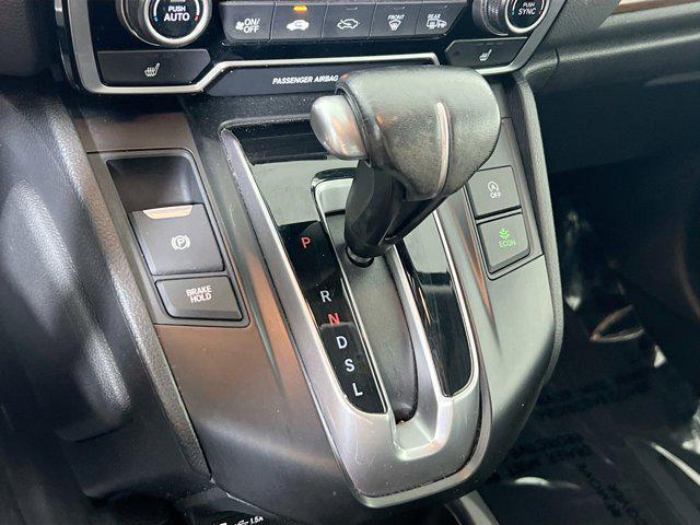 Photo of 2022 Platinum White Pearl Honda CR-V