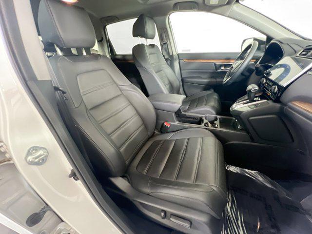 Photo of 2022 Platinum White Pearl Honda CR-V