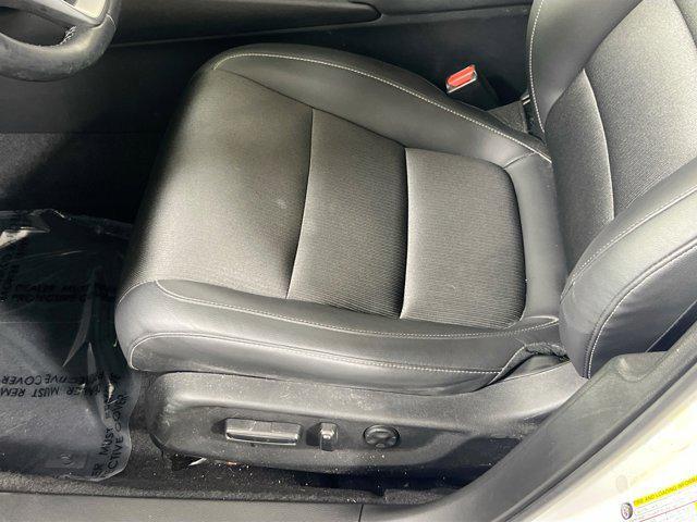 Photo of 2022 Platinum White Pearl Honda Accord