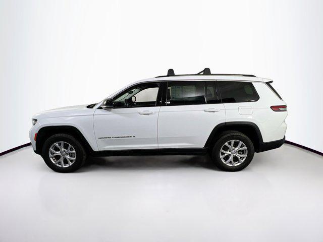 Photo of 2021 Bright White Clearcoat Jeep Grand Cherokee L