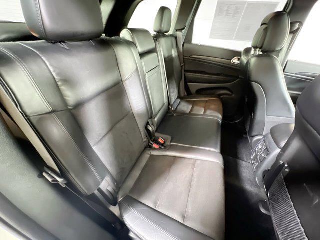 Photo of 2022 Bright White Clearcoat Jeep Grand Cherokee
