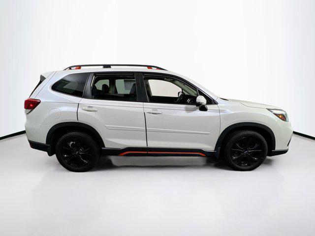 Photo of 2021 Crystal White Pearl Subaru Forester