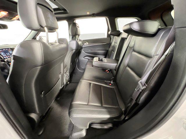 Photo of 2022 Bright White Clearcoat Jeep Grand Cherokee
