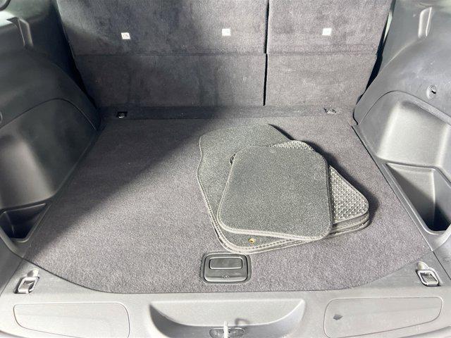 Photo of 2022 Bright White Clearcoat Jeep Grand Cherokee