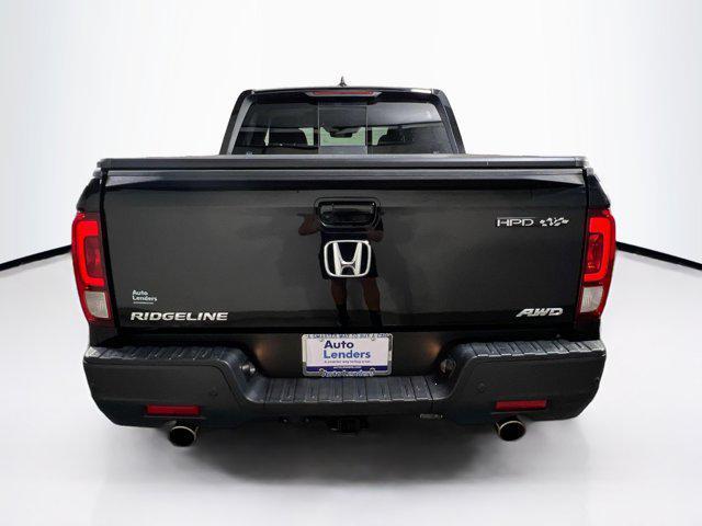Photo of 2022 Black Honda Ridgeline