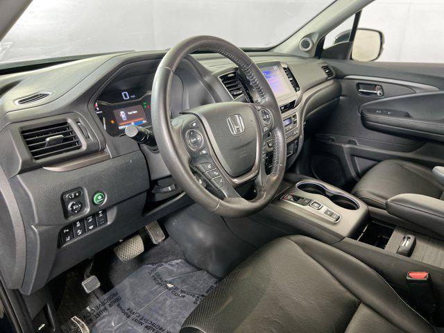 Photo of 2022 Black Honda Ridgeline