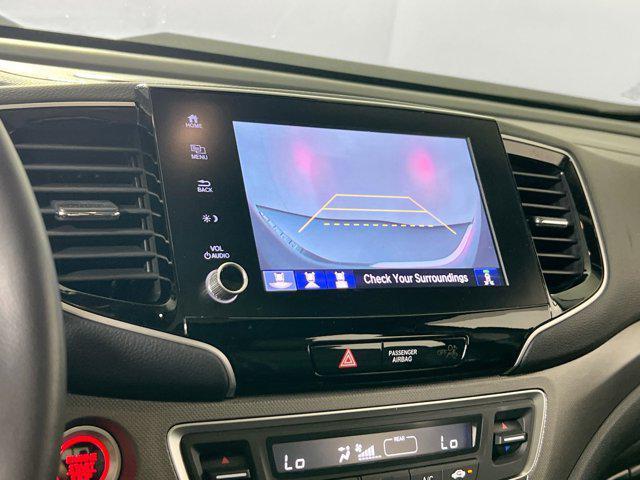 Photo of 2022 Black Honda Ridgeline
