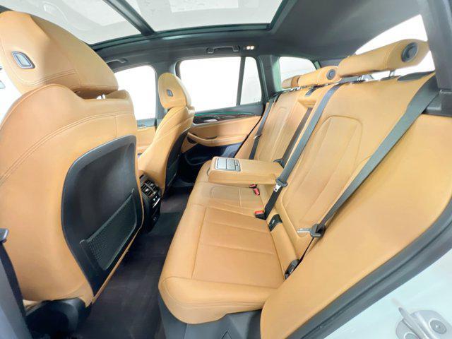 Photo of 2022 Alpine White BMW X3