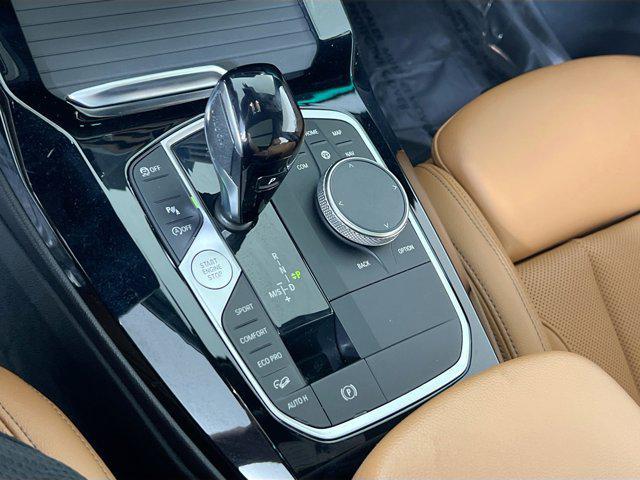 Photo of 2022 Alpine White BMW X3