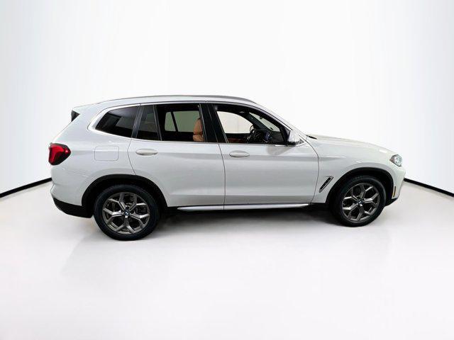 Photo of 2022 Alpine White BMW X3