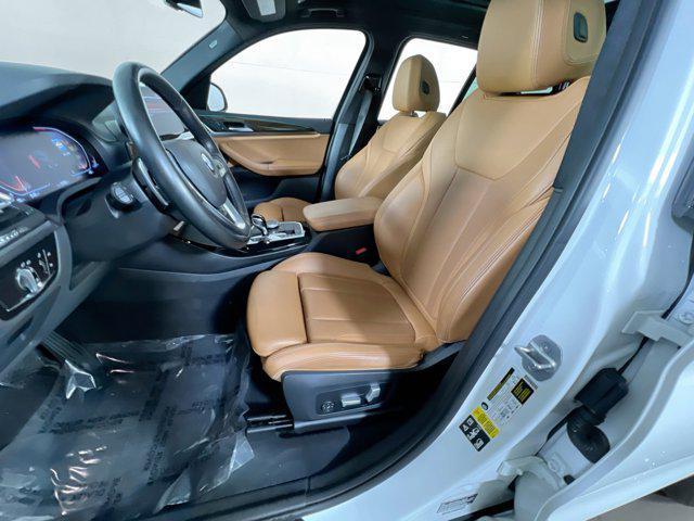 Photo of 2022 Alpine White BMW X3