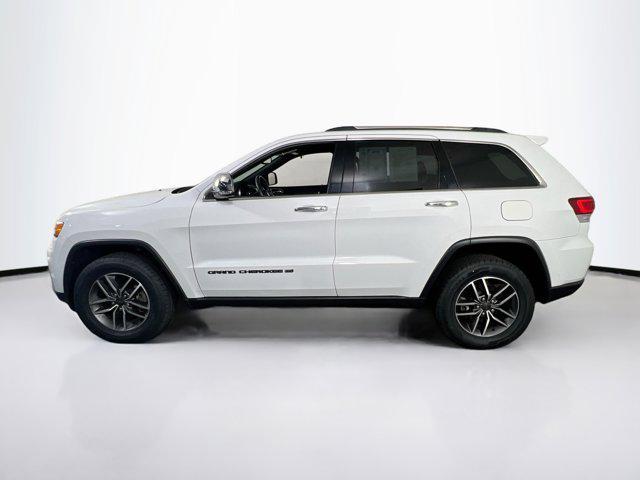 Photo of 2022 Bright White Clearcoat Jeep Grand Cherokee