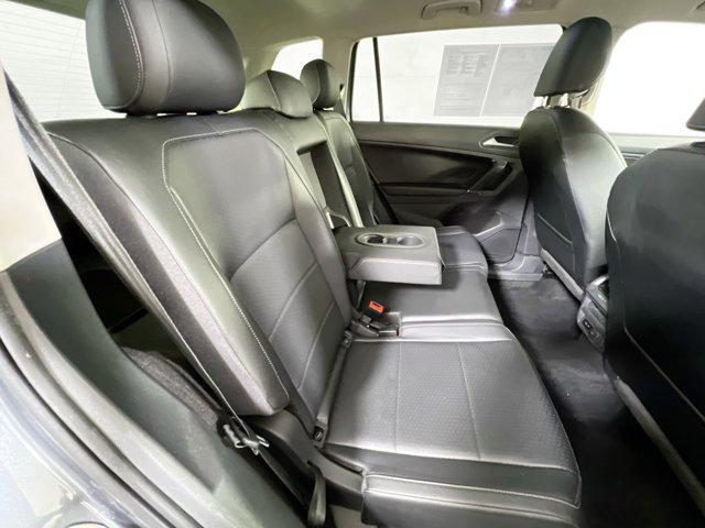 Photo of 2020 Platinum Gray Metallic Volkswagen Tiguan