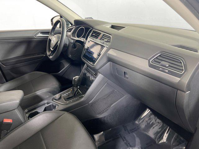 Photo of 2020 Platinum Gray Metallic Volkswagen Tiguan