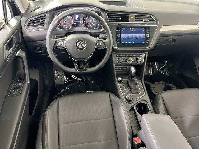 Photo of 2020 Platinum Gray Metallic Volkswagen Tiguan