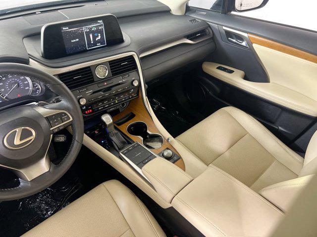 Photo of 2022 Atomic Silver Lexus RX 350
