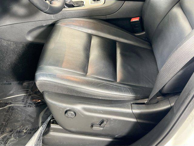 Photo of 2022 Bright White Clearcoat Jeep Grand Cherokee