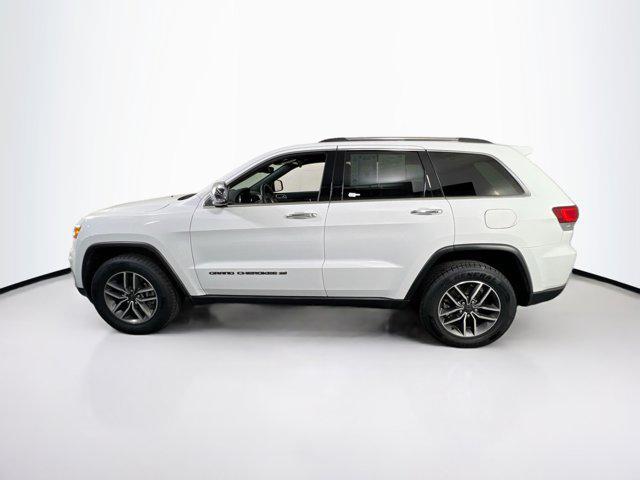 Photo of 2022 Bright White Clearcoat Jeep Grand Cherokee