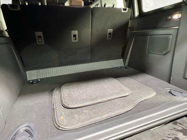 Photo of 2024 Carbonized Gray Metallic Ford Bronco