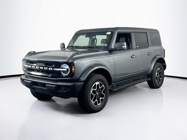 Photo of 2024 Carbonized Gray Metallic Ford Bronco