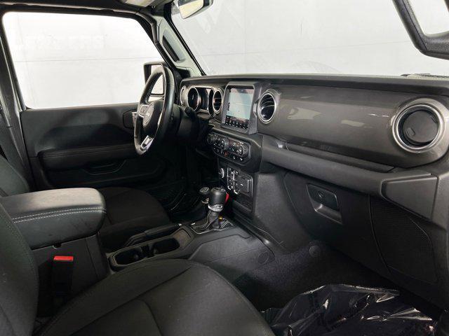 Photo of 2022 Granite Crystal Metallic Clearcoat Jeep Wrangler Unlimited