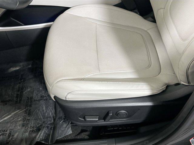 Photo of 2022 Amazon Gray Hyundai TUCSON