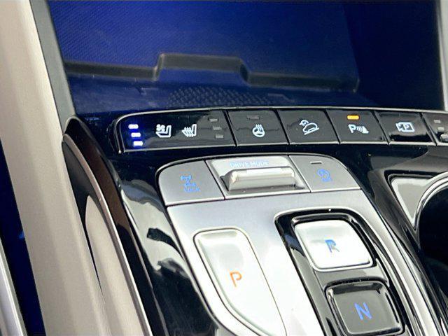Photo of 2022 Amazon Gray Hyundai TUCSON