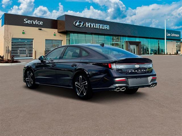 Photo of 2025 Carbon Blue Hyundai SONATA
