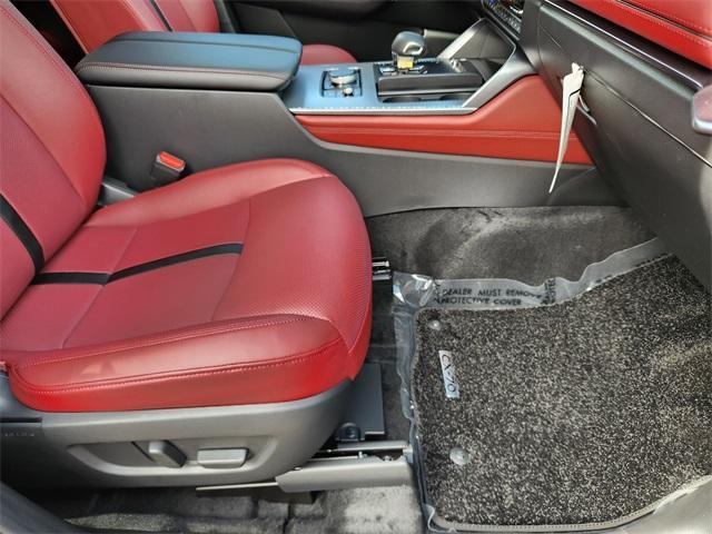 Photo of 2025 Jet Black Mica Mazda CX-70 PHEV
