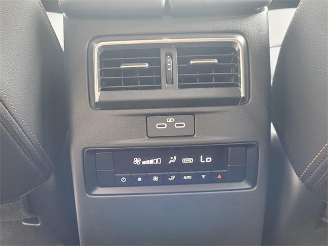 Photo of 2025 Rhodium Mazda CX-70 PHEV