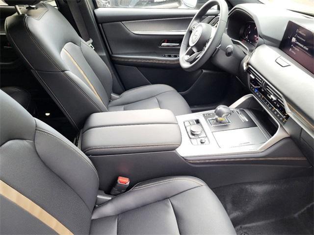 Photo of 2025 Zircon Mazda CX-70 PHEV