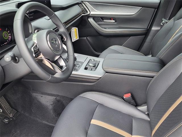 Photo of 2025 Zircon Mazda CX-70 PHEV