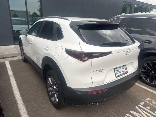 Photo of 2022 Snowflake White Pearl Mazda CX-30