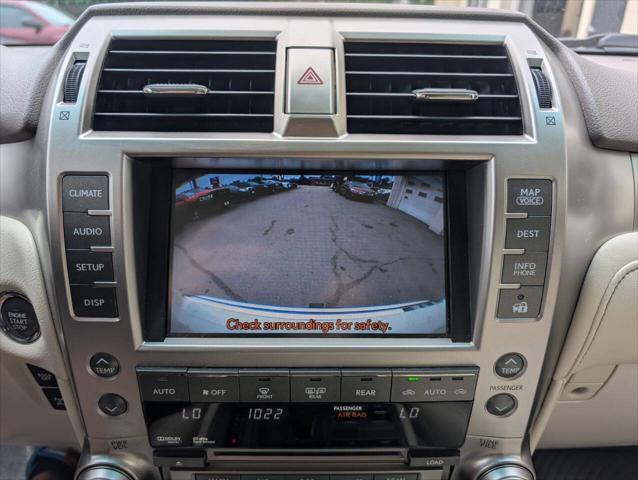 Photo of 2011 White Lexus GX 460
