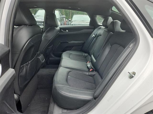 Photo of 2023 Glacial White Pearl Kia K5