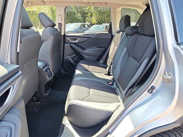 Photo of 2019 Ice Silver Metallic Subaru Forester