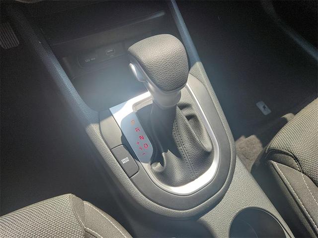 Photo of 2023 Snow White Pearl Kia Forte