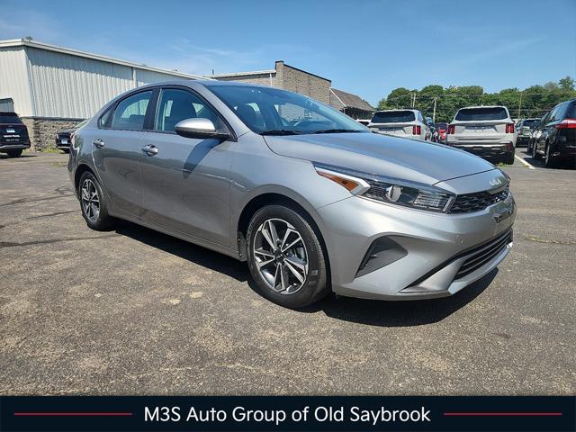 Photo of 2022 Steel Gray Kia Forte