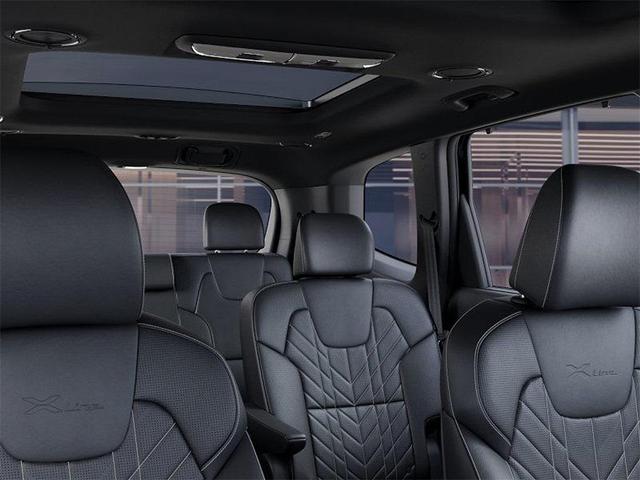 Photo of 2025 Black Kia Telluride