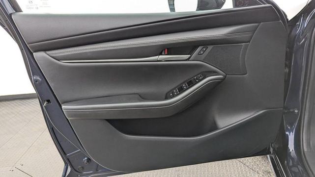 Photo of 2025 Deep Crystal Blue Mica Mazda Mazda3